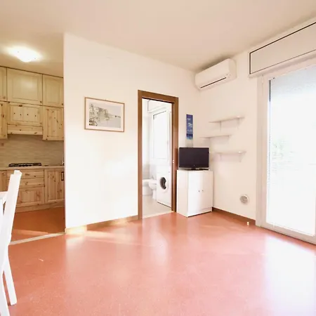 Apartman Holiday Apartment